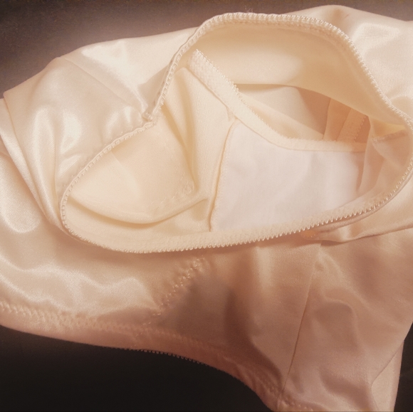 Shapewear - Picture 4 of 4